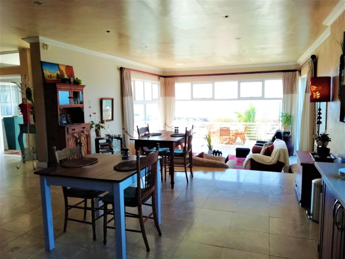 4 On Montagu Accommodation 모젤베이 외부 사진